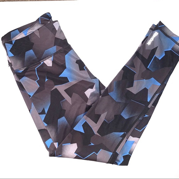 Reebok Pants - Reebok women’s athletic leggings size medium